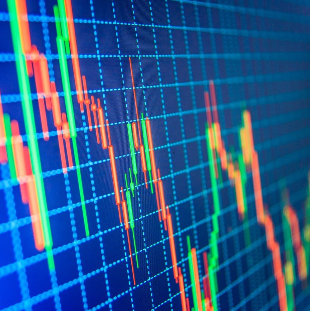 Memory effects in stock price dynamics: evidences of technical trading ...